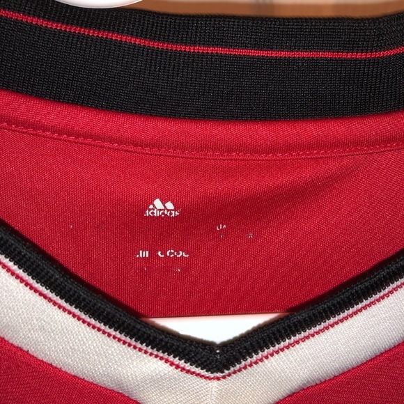 Manchester United home jersey 2015/16 kit red - Picture 6 of 8